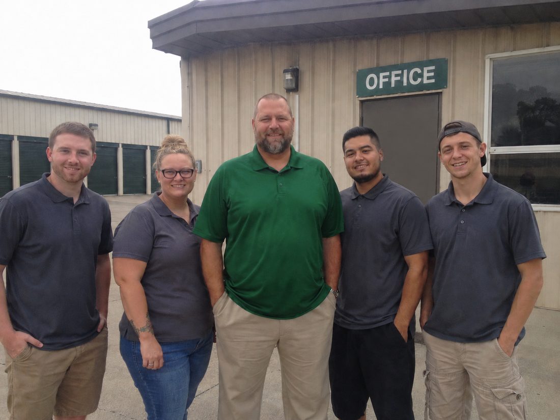 Pest control professionals in Arlington Heights, IL
